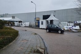 Corona teststraat Zaandam gesloten door storm