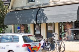 Getuigen overval kapperszaak gezocht