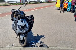 Scooterrijder zwaargewond na botsing