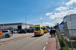 Scooterrijder zwaargewond na botsing