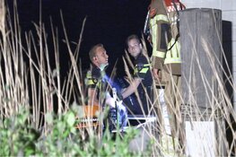 Verwarde man zwemt vlakbij Nauerna en houdt Zaanse hulpdiensten bezig