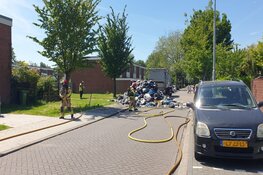 Inhoud vuilniswagen begon te roken in Zaandam