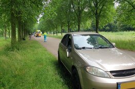 Fietser aangereden in Oostzaan, betrokken bestuurder aangehouden