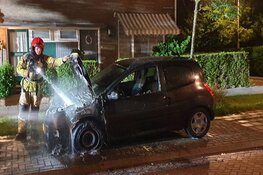 Auto in brand in Wormerveer