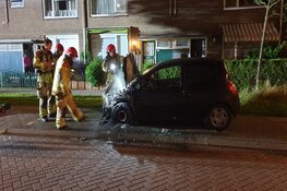 Auto in brand in Wormerveer