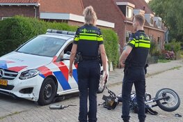 Bromfietser aangereden in Westknollendam