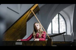 Olga Pashchenko speelt in Zaandam, 30 oktober
