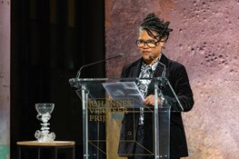 Minister Van Engelshoven reikt Johannes Vermeer Prijs 2021 uit aan Natasja Kensmil