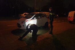 Brandweer weet erger te voorkomen bij autobrand, vermoedelijk brandstichting