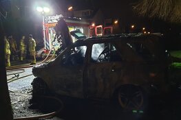 Auto door brand verwoest in Zaandam-Westerwatering