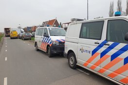 Politie-inval bij bedrijfspand in Assendelft