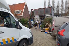 Politie-inval bij bedrijfspand in Assendelft