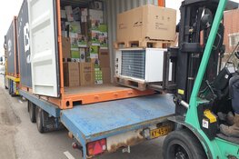 Politie-inval bij bedrijfspand in Assendelft