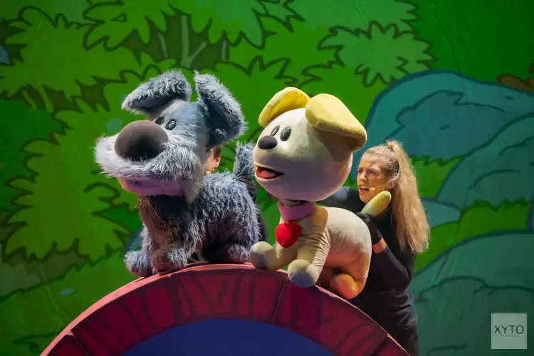 Woezel & Pip vieren feest in het Zaantheater