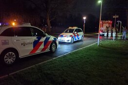 Persoon ter water aan De Weer in Zaandam