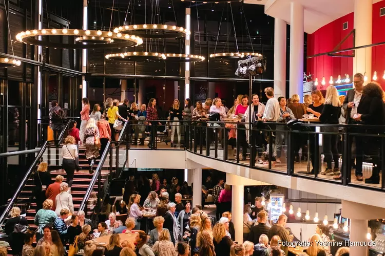 Deuren van het Zaantheater gaan weer verder open