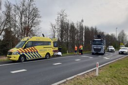 Automobiliste crasht op afrit A8 bij Koog aan de Zaan