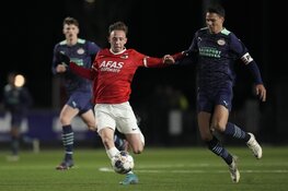 Jong AZ pakt tegen Jong PSV vierde zege op rij