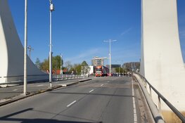 Storing Prins Bernhardbrug zorgt voor flinke file
