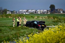 Gewonde na eenzijdig ongeval in Assendelft, bestuurder mogelijk onder invloed