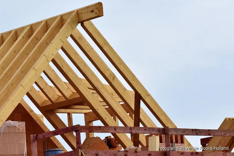 Provincie en gemeente Oostzaan maken 27 nieuwe woningen met behoud van groen mogelijk