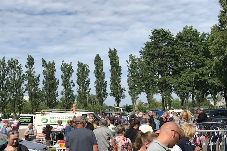 Kofferbakmarkt in Wormer op zondag 3 juli