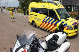 Fietsster ernstig gewond op Zaanse Schans
