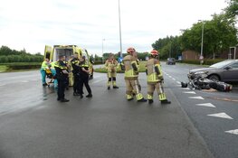 Motorrijder ernstig gewond na botsing met auto in Zaandijk