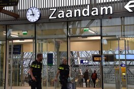 Aanhoudingen na melding schietincident bij station Zaandam
