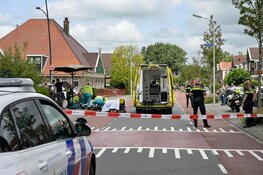 Motorrijder aangereden op drukke Dorpsstraat in Assendelft