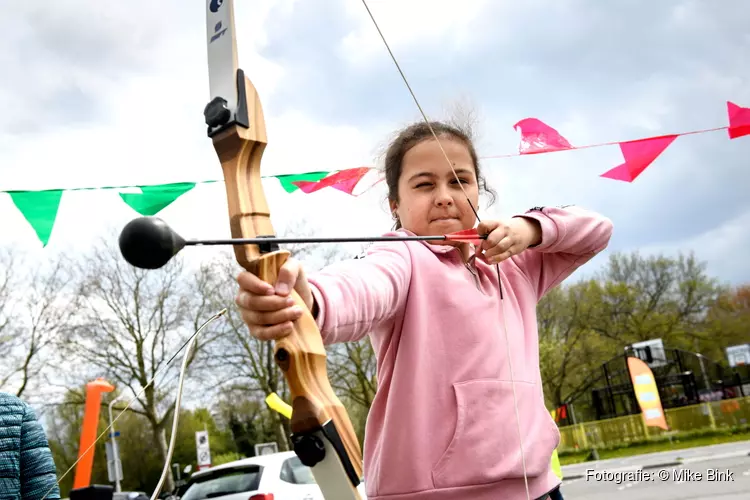 Jeugd maakt kennis met sport, cultuur en lifestyle lessen Zaanse Zomer Experience in de zomervakantie