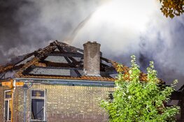 Grote brand in centrum Zaandam legt pand in de as