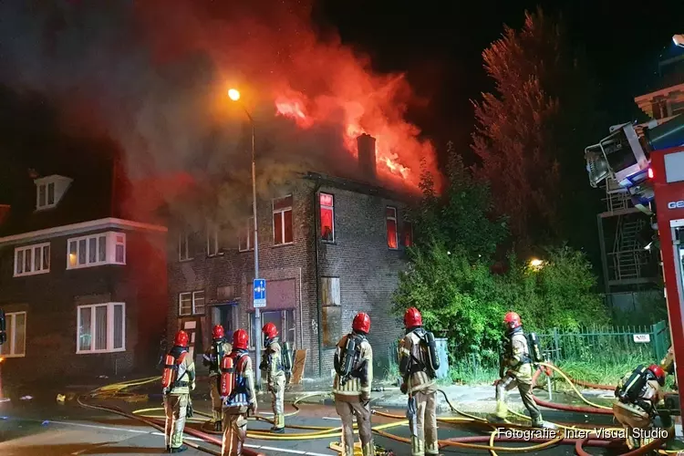 Politie onderzoekt woningbrand Zaandam