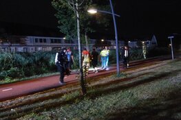 Winkeldief verstopt zich in sloot in Assendelft