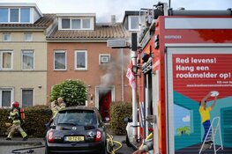 Veel rook bij woningbrand in Assendelft