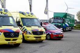 Hulpdiensten groots uitgerukt na melding brand Zaans bedrijf