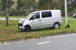 Beknelling bij ongeluk in Oostzaan