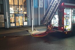 Brand in bedrijf in Westknollendam