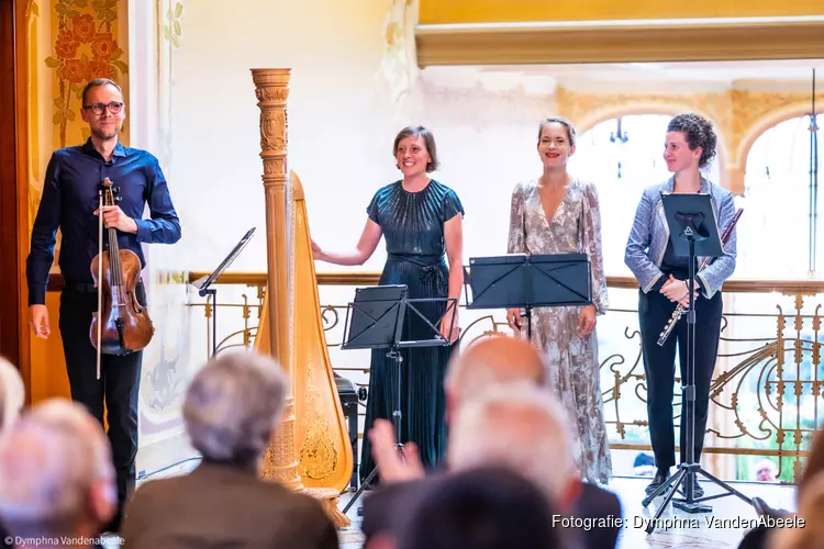 Vlaams ensemble Revue Blanche in De Vermaning