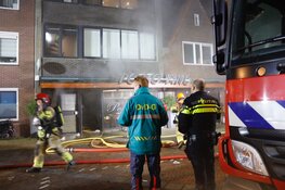 Grote brand bij pizzeria in Zaandam