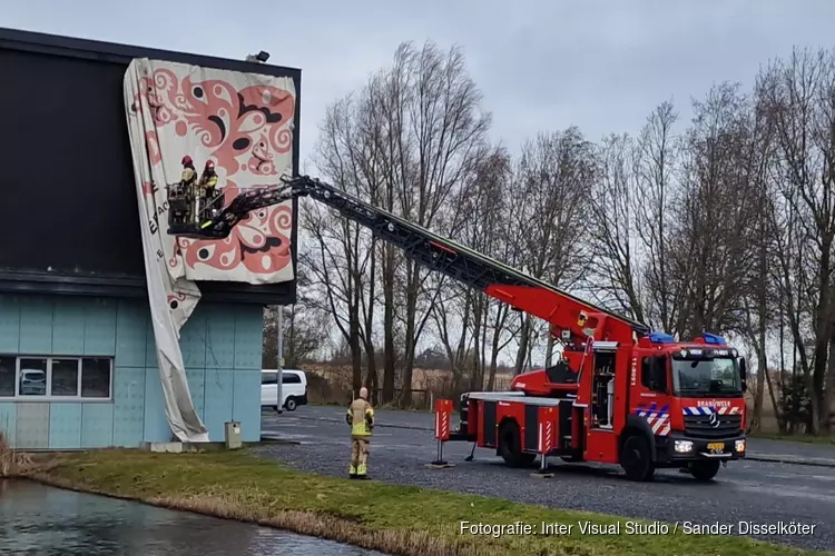 Schade door harde wind bij Zaans Museum
