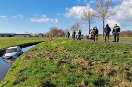 Automobilist van de weggedrukt in Assendelft