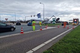 Verkeerslicht stuk door windstoten op N246