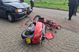 Scooterrijder frontaal aangereden in Zaandam