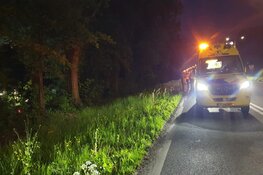 Automobiliste komt in sloot terecht in Zaandam