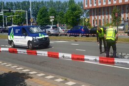 Fietser zwaargewond na botsing met bestelbus in Zaandam