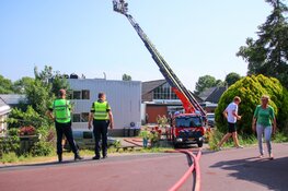 Brand in bedrijfsverzamelgebouw Zaandam, twee personen in veiligheid gebracht
