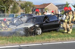Auto door brand verwoest op N246