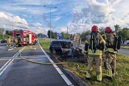 Auto door brand verwoest op N246