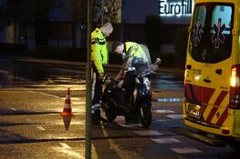 Scooterrijder gewond na ongeval in Zaandam